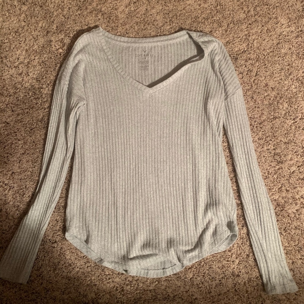 American Eagle sweater